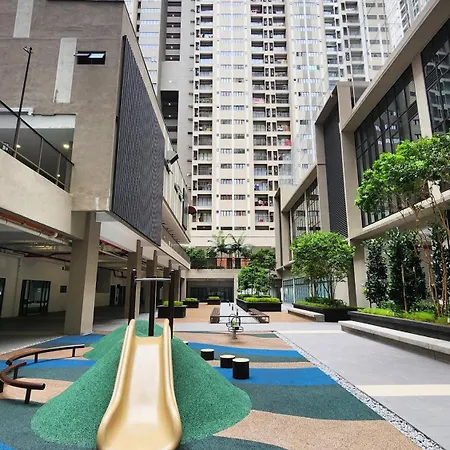 Rumah No 3 Youth City Residence Nilai Bagian luar foto